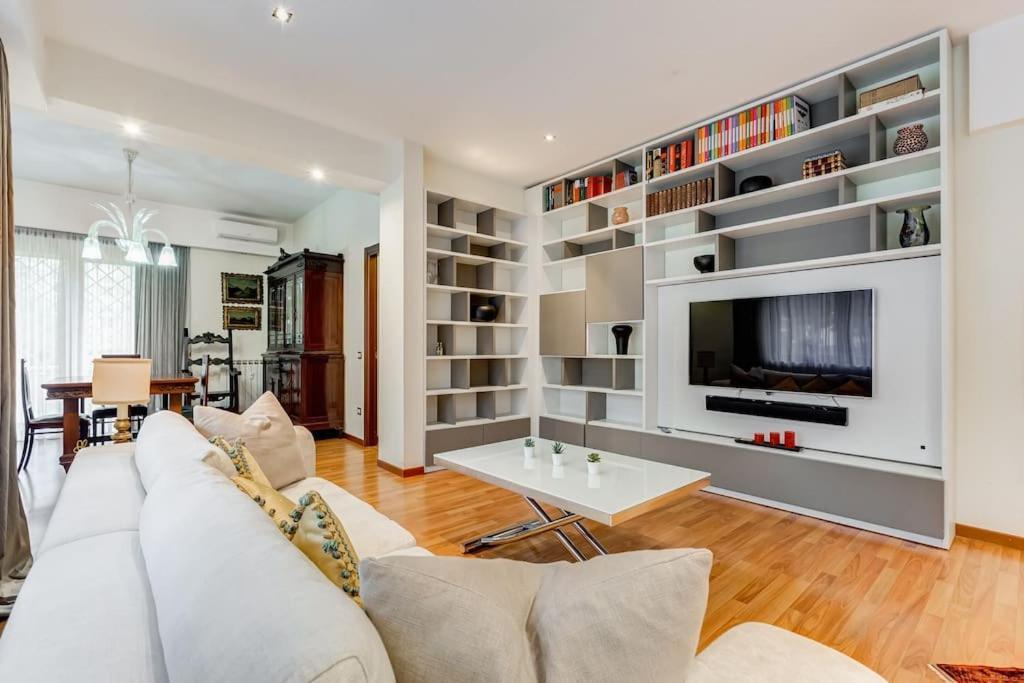 Appartement Exclusive In Eur